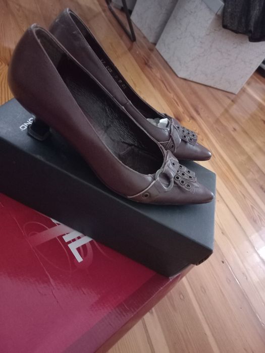 Buty brązowe  rozmiar 37