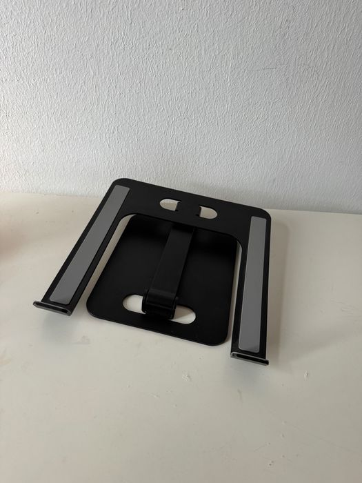 suporte para portátil – laptop stand – muito durável – como novo