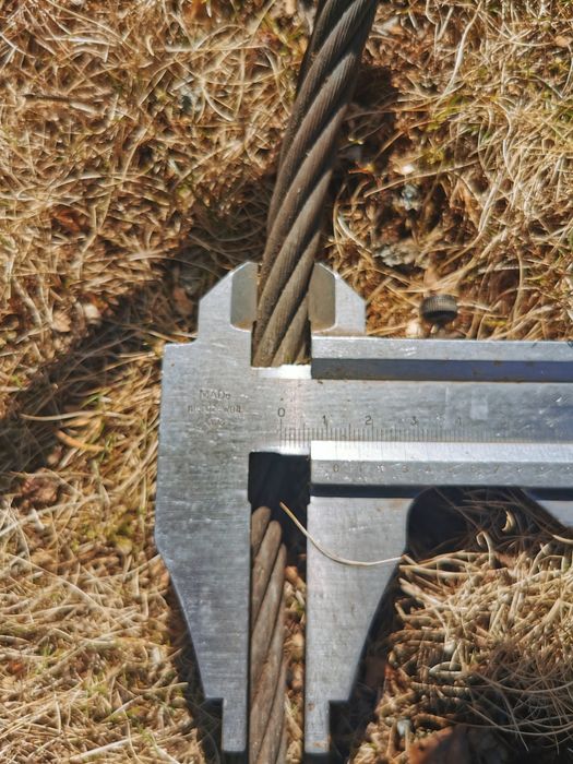 Lina stalowa z hakiem