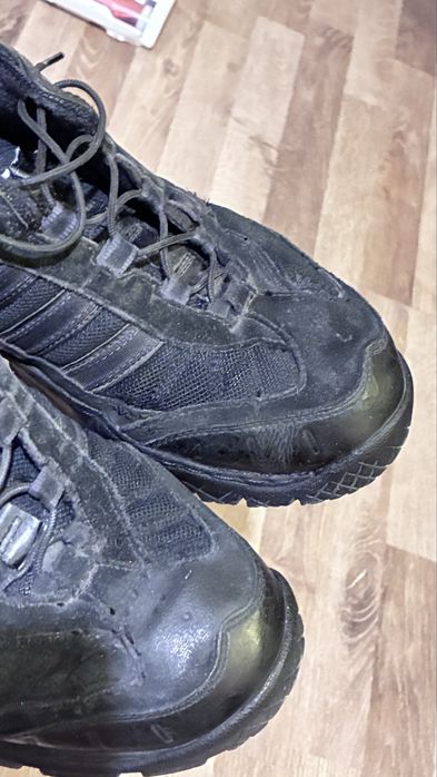 Зимові кросівки Adidas