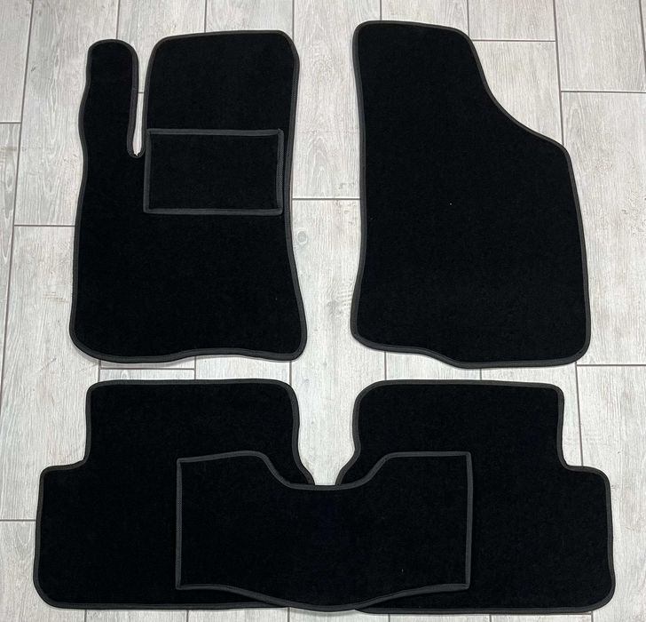 Авто килимки в салон Daewoo Lanos Sens Nexia Matiz Gentra