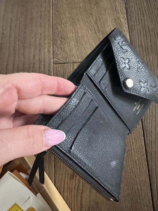 Ekskluzywny portfel damski – styl i funkcjonalność w jednym!