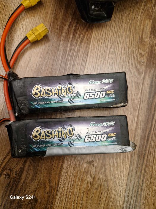 Traxxas Sledge (Zmodyfikowany + części)