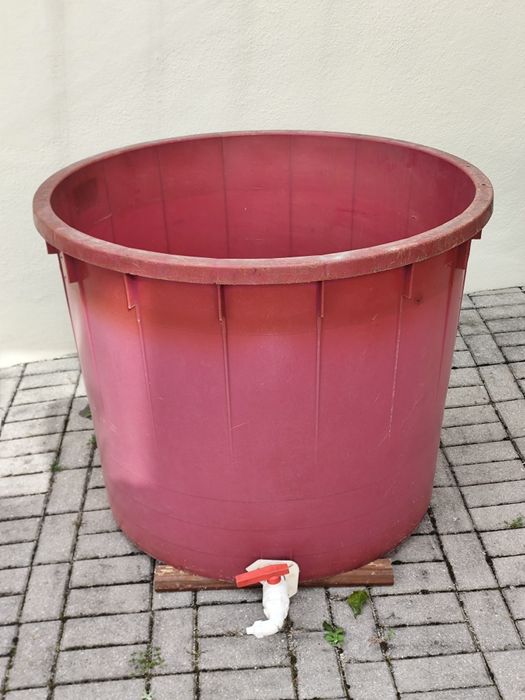 Dorna de plástico de 500L