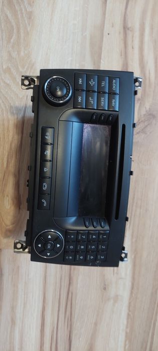 Radioodtwarzacz CD Mercedes C220 Coupe