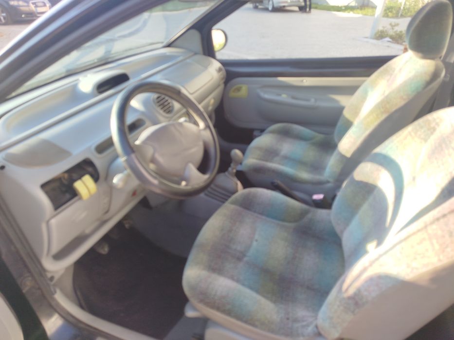 Renault Twingo ano 2000