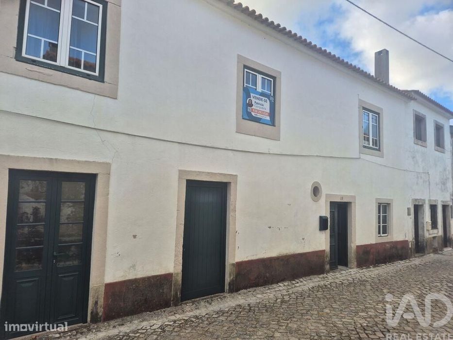 Casa / Villa T5 em Aljubarrota de 124 m2