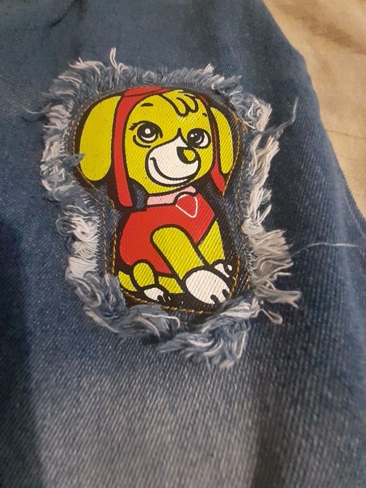 Calças da patrulha pata  skye menina 6/7A.