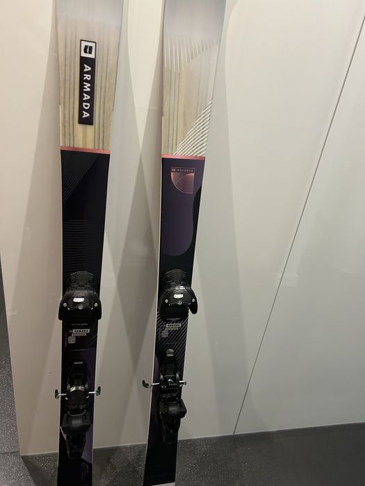 Narty Armada Reliance 88c, 152cm