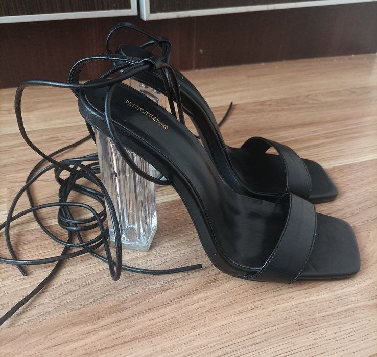 Підбори клаблуки на завязках