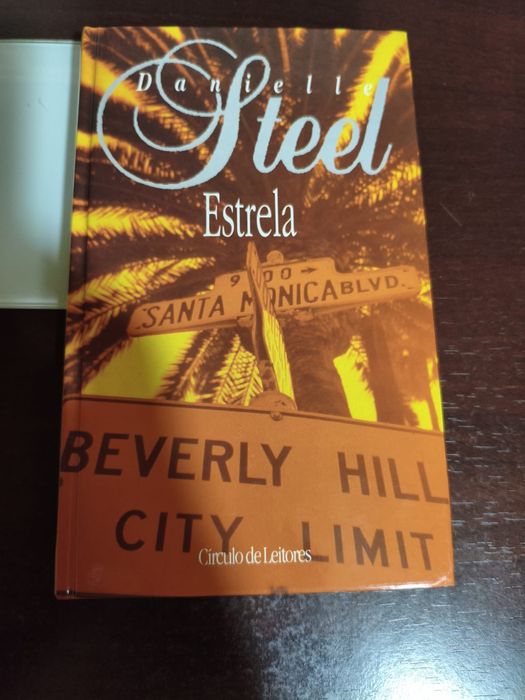 Estrela de Danielle Steel