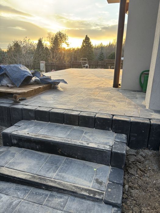 Brukarstwo, usługi brukarskie, minikoparka, wywrotka 3,5t