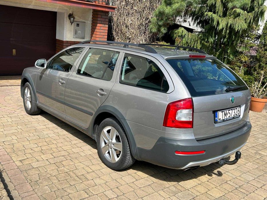 Skoda OCTAVIA II SCOUT 2,0 TDI 4X4 2012r.