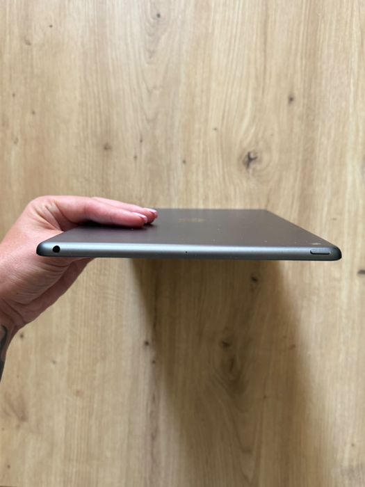 iPad (9th Generation) 64GB