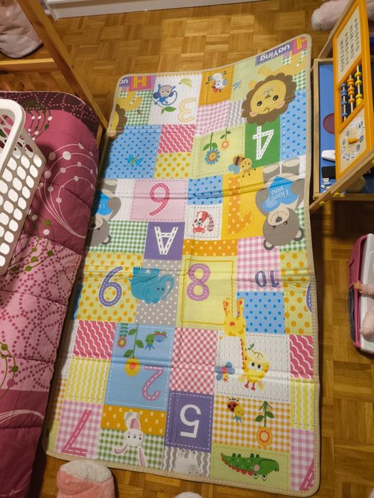 Tapetes infantis almofados