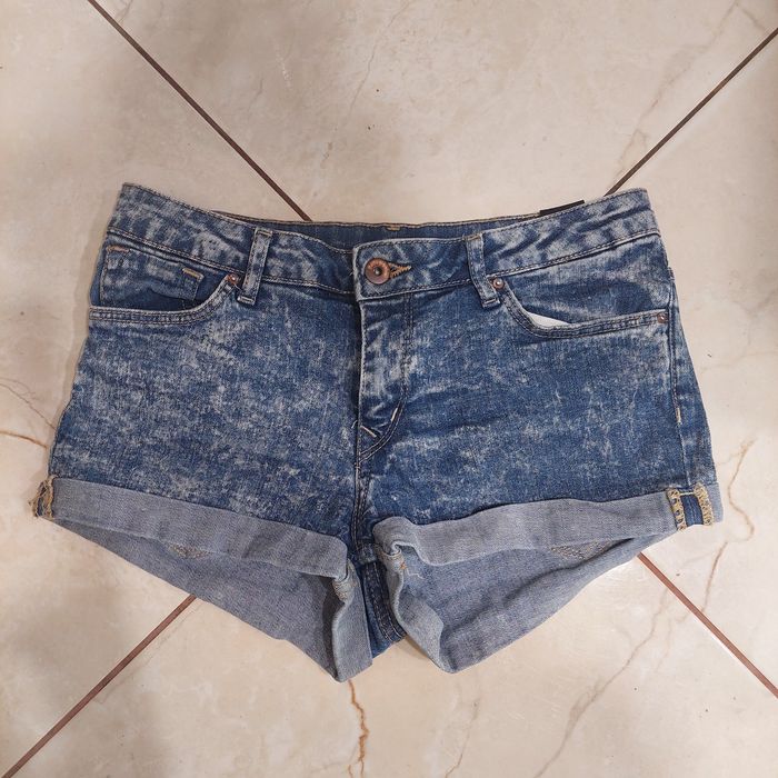 Шорти divided h&m hm короткі жіночі