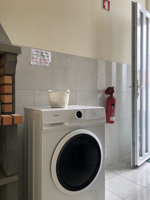 Quarto compartilhado junto a Praça da Batalha
