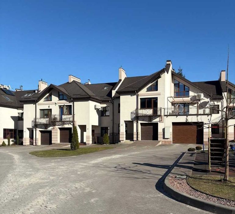 Продаж котеджу у Франківському р-ні поруч із ЖК Америка