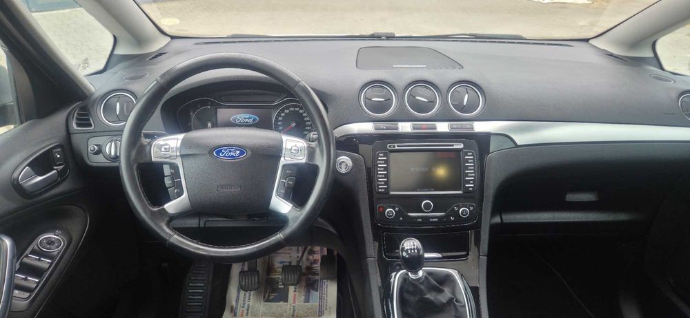 Ford smax Titanium S manual 2.0