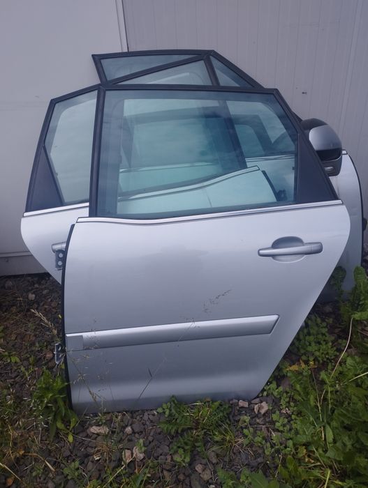 Citroen C4 Picasso drzwi SREBRNE przód tył lewe prawe