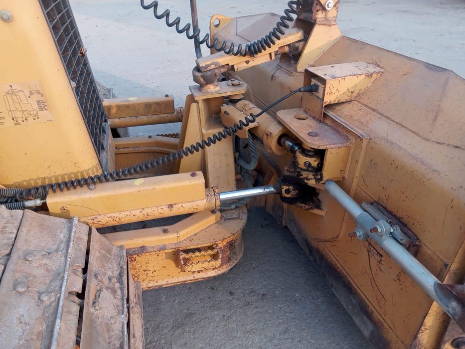 Trimble GCS600RDI-система керування грейдером, бульдозером, скрепером.