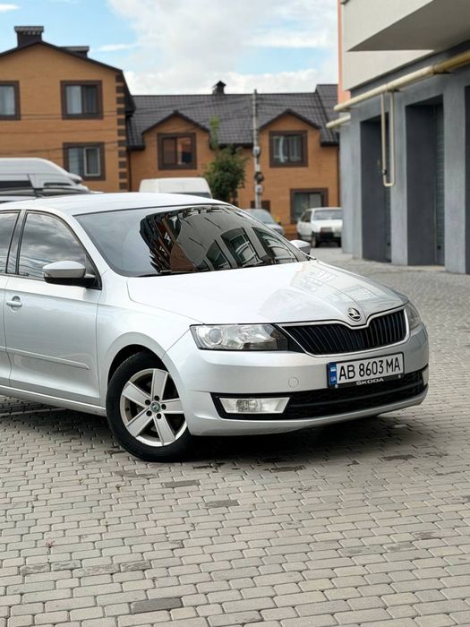 Продам skoda rapid , дизель 1.6