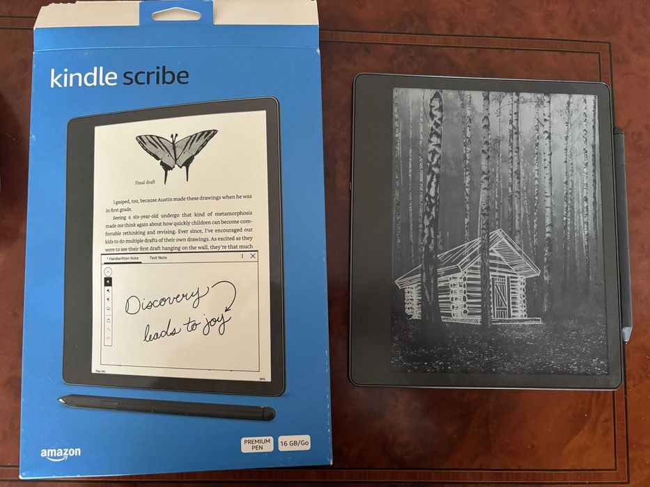 Kindle Scribe + premium pen