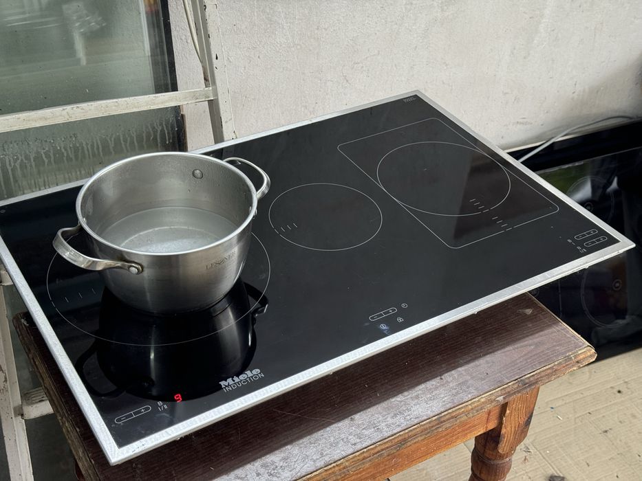 Miele km5958 індукційна поверхня Гарний стан 75/50