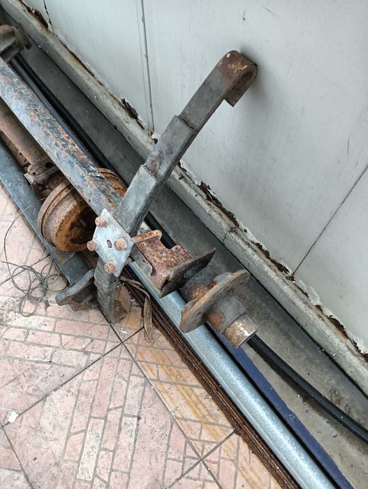 Eixos para Reboque, Atrelado ou Casa Móvel / Caravana