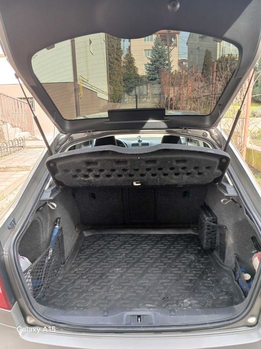 продам Шкоду Октавія 5 1,8 бензин 2012р.