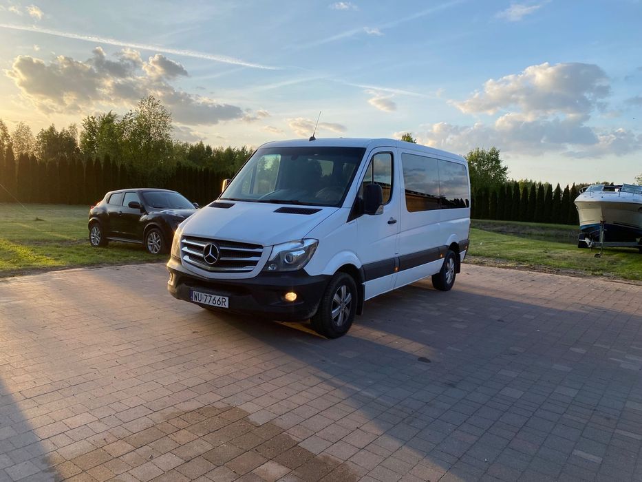 Mercedes-Benz SPRINTER 9 osób  Zabudowa VIP