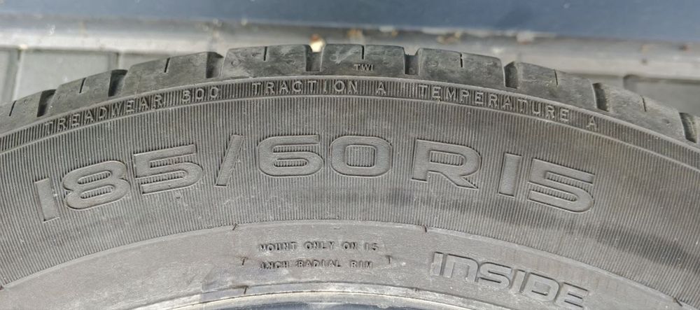 opony letnie Nokian 185/60 R15 – bieżnik 6,5 mm