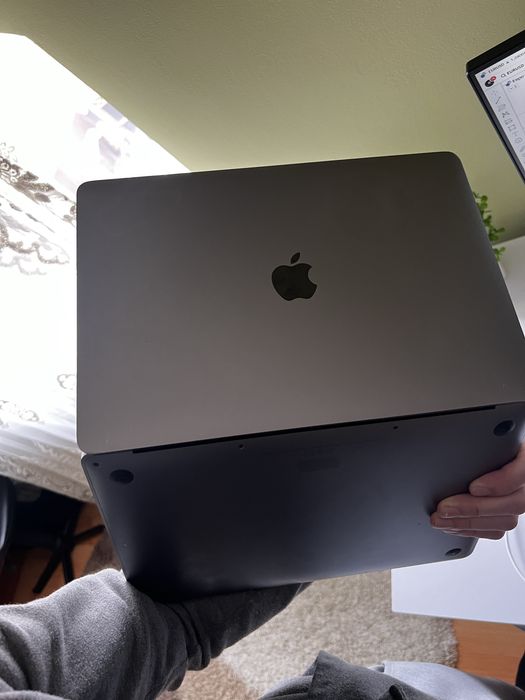Macbook air 13 2019 256gb