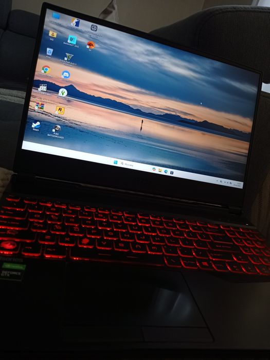 Laptop gamingowy MSI GL65 i7