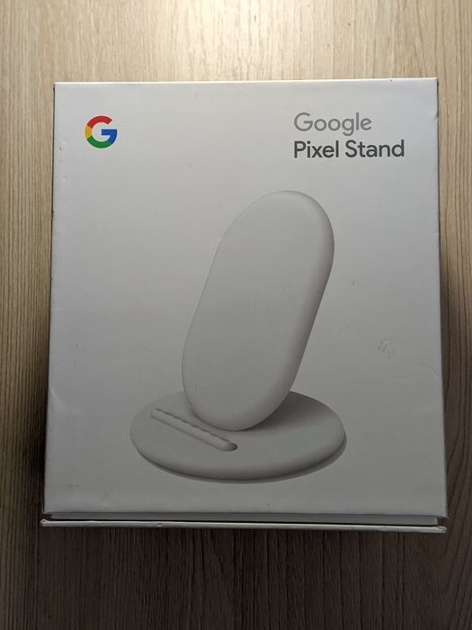 Беспроводная зарядка Google Pixel Stand 
Комплект