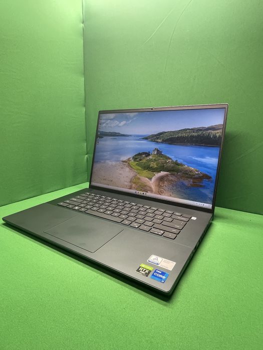 Dell Inspiron 16 Plus | RTX 3060 | 16GB | SSD 512GB | i7-12700