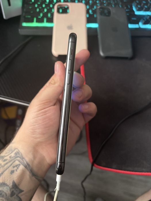 Iphone 11 pro.