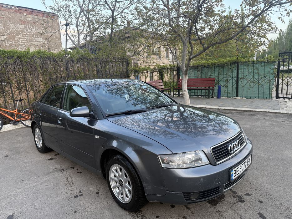 Продаю ауді а4 б6