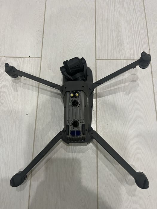 Dji mavic 3 t (1001)