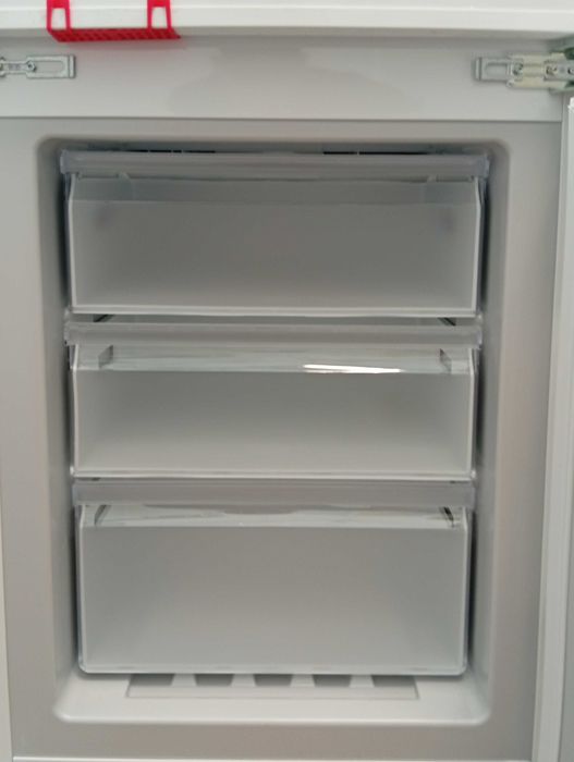 Outlet Agd: Lodówka do zabudowy Electrolux E6MNTE19S Warszawa