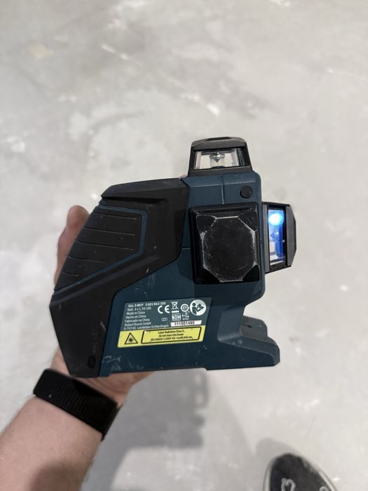 Bosch GLL 3-80p з