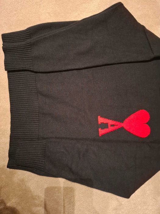 Camisola Ami Paris nova