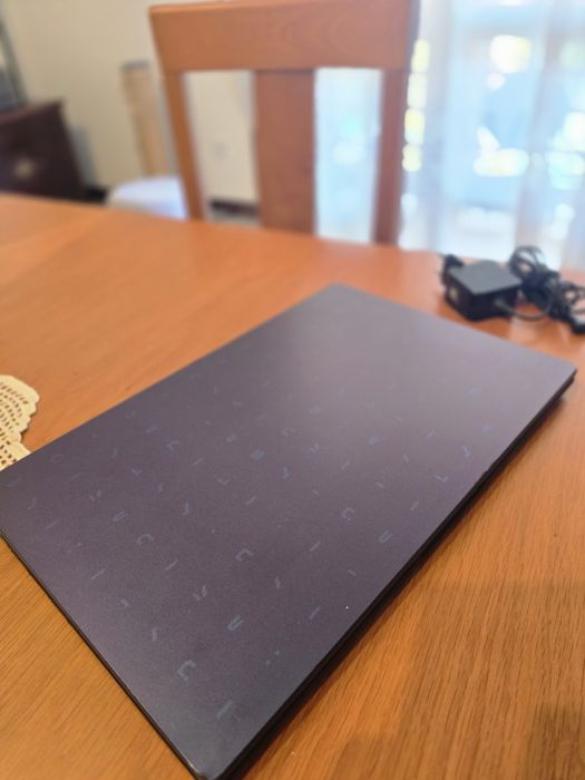 Computador portátil ASUS E410M