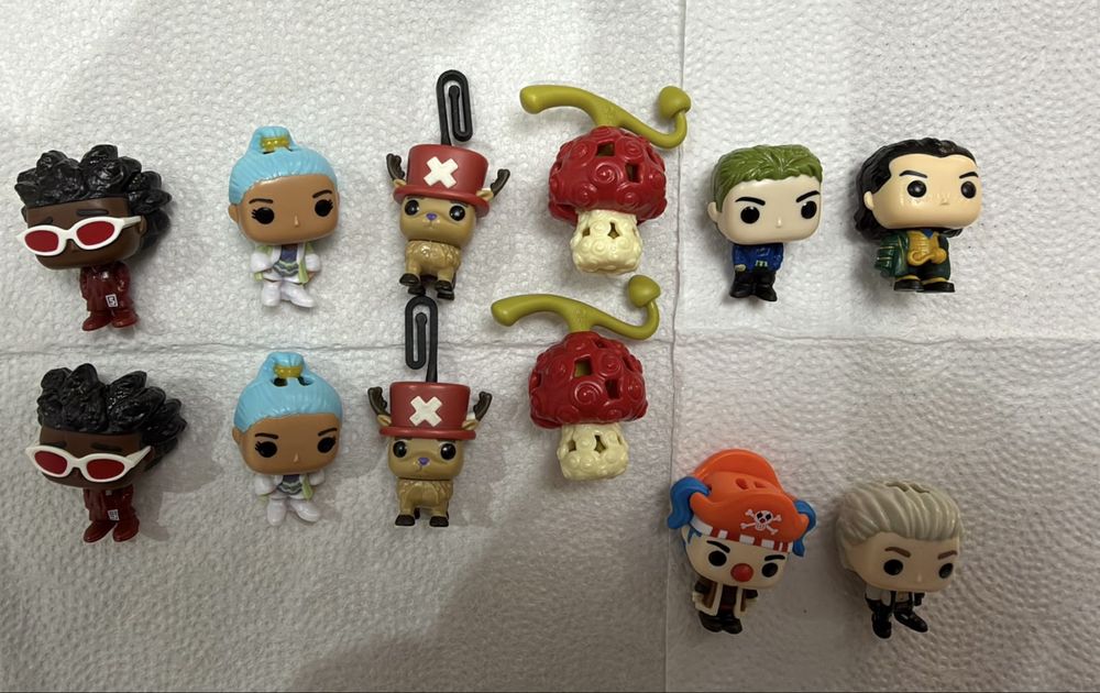Фігурки kinder joy one piece