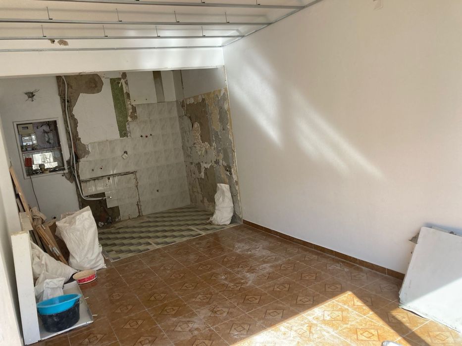 Serviço Demolição e Recolha de Entulhos e Madeiras