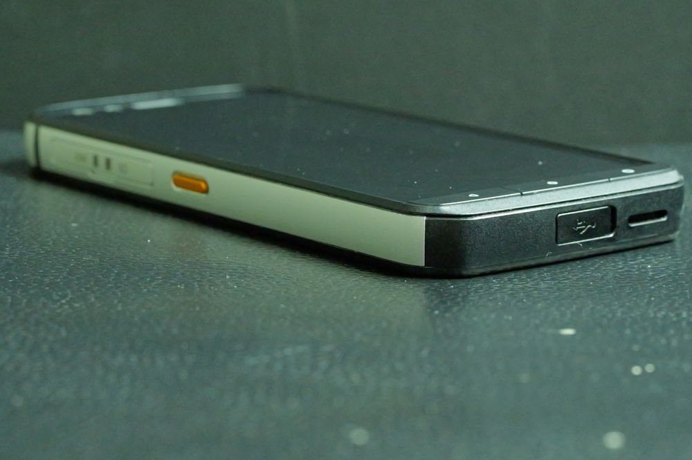 CAT S61 смартфон з вбудованим тепловізором.