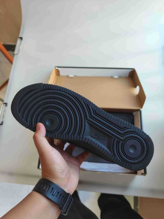 Nike, damskie czarne trampki, rozmiar 40