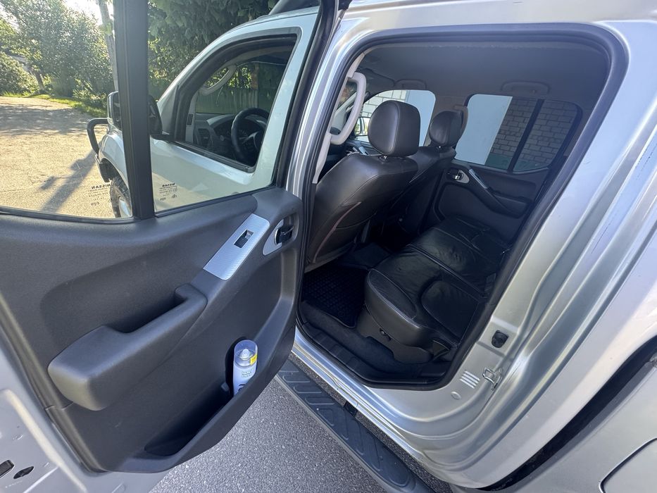 Nissan Navara 2.5 d