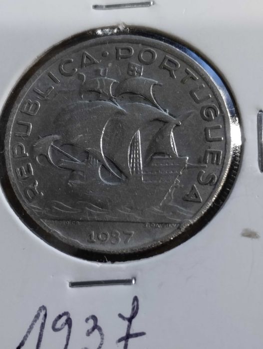 Moeda de 5 escudos de 1937, em prata