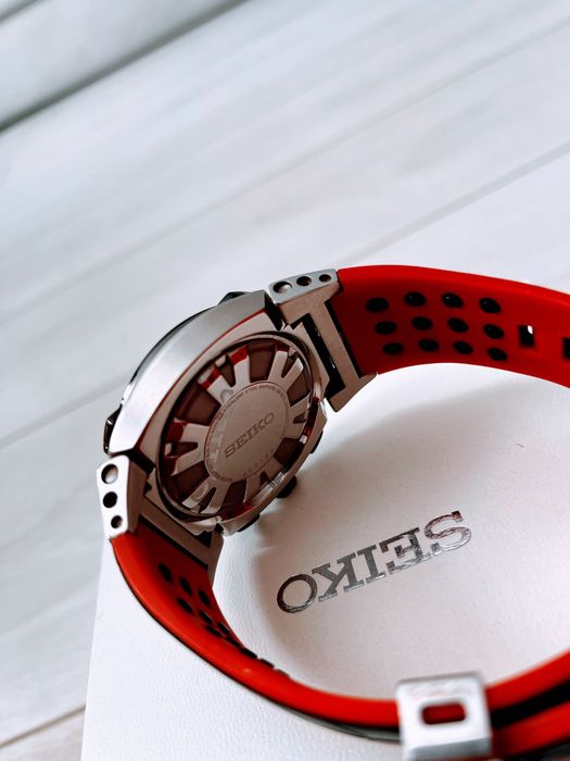 Zegarek Seiko sportura SPC 039P2 Warszawa Białołęka • OLX.pl